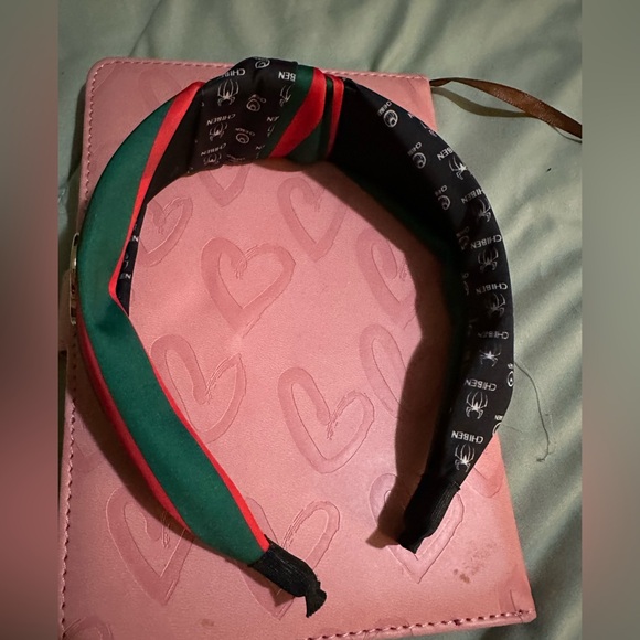 Red & Green scarf headband! - Picture 3 of 3
